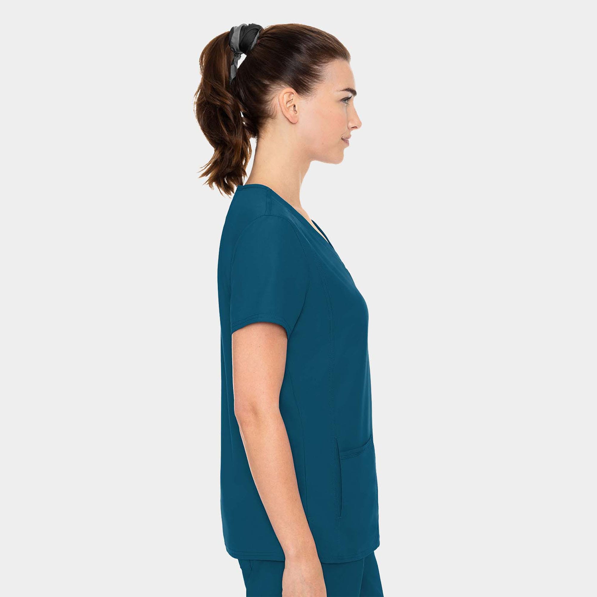 MC Insight Side Pocket Top MC2468_CARI_Sleeve