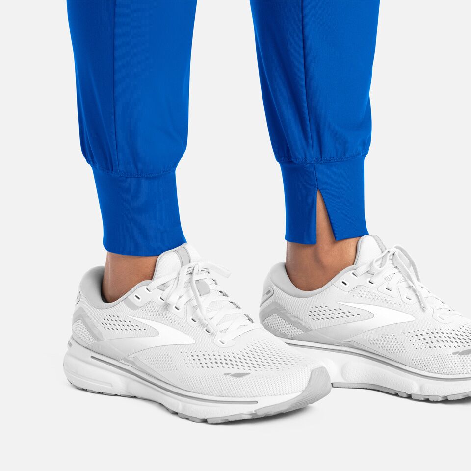 Embrace-by-Maevn_2901-Nelly-Mid-RiseJogger-RoyalBlue-RYL-05-Maevn-Scrubs