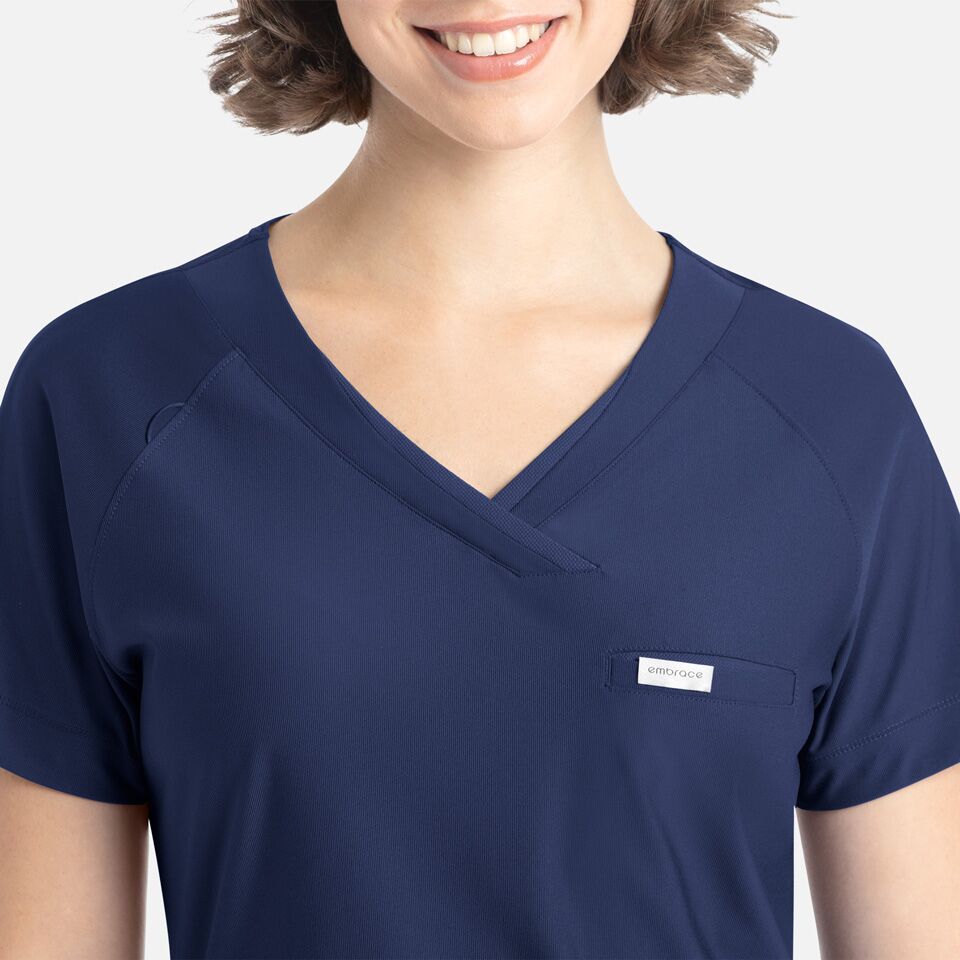 Embrace-by-Maevn_2502-Luna-TuckableY-NeckTop-Navy-NVY-04-Maevn-Scrubs